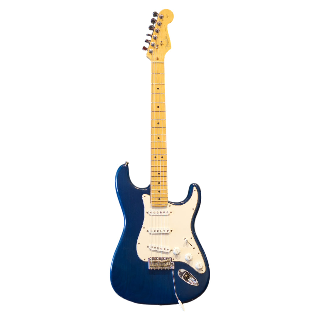 Fender Highway 1 Strat m/n 2002 transparent satin blue