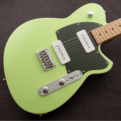 Reverend Charger 290 citrus cream